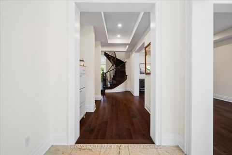 Photo 4 at 293 Torrey Pines Road, Kleinburg, Vaughan