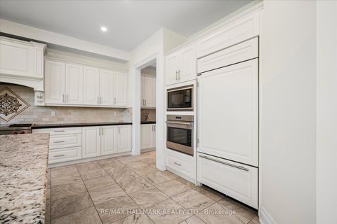Photo 11 at 293 Torrey Pines Road, Kleinburg, Vaughan