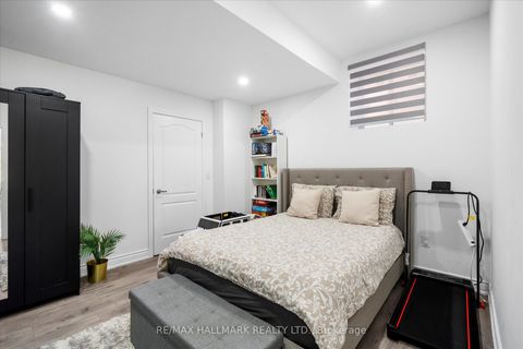 Photo 36 at 293 Torrey Pines Road, Kleinburg, Vaughan