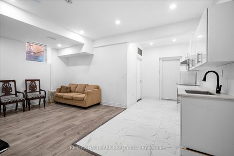 Photo 42 at 293 Torrey Pines Road, Kleinburg, Vaughan