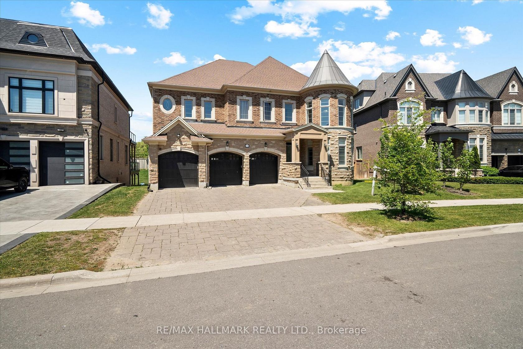 293 Torrey Pines Road, Kleinburg, Vaughan photo number 2