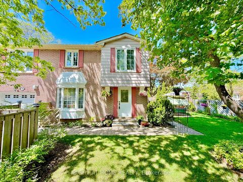 Photo 1 at 50 Rathfon Crescent, North Richvale, Richmond Hill