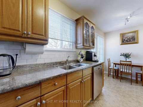 Photo 17 at 50 Rathfon Crescent, North Richvale, Richmond Hill