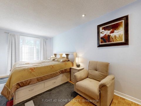 Photo 23 at 50 Rathfon Crescent, North Richvale, Richmond Hill