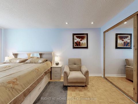 Photo 26 at 50 Rathfon Crescent, North Richvale, Richmond Hill