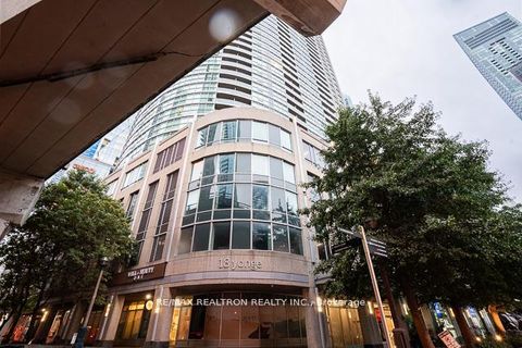 Photo 1 at 808 - 18 Yonge Street, Waterfront Communities C1, Toronto