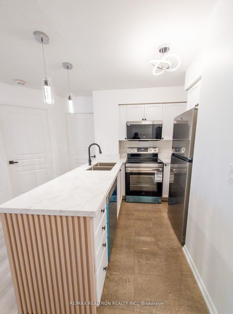 Photo 14 at 808 - 18 Yonge Street, Waterfront Communities C1, Toronto
