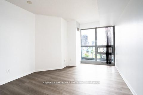 Photo 21 at 808 - 18 Yonge Street, Waterfront Communities C1, Toronto