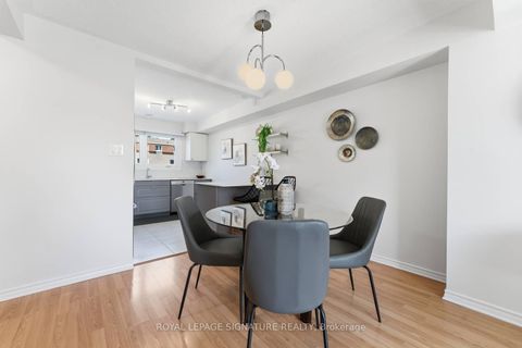 Photo 3 at 42 - 121 Centennial Road, Centennial Scarborough, Toronto