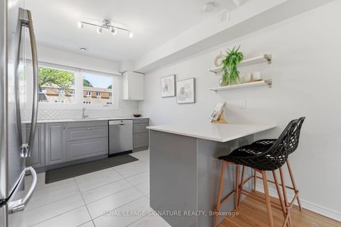 Photo 4 at 42 - 121 Centennial Road, Centennial Scarborough, Toronto