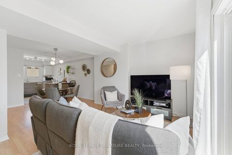 Photo 11 at 42 - 121 Centennial Road, Centennial Scarborough, Toronto