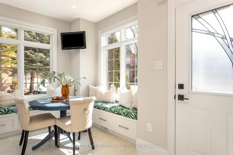 Photo 4 at 10 Belle Terre Way, Greensborough, Markham