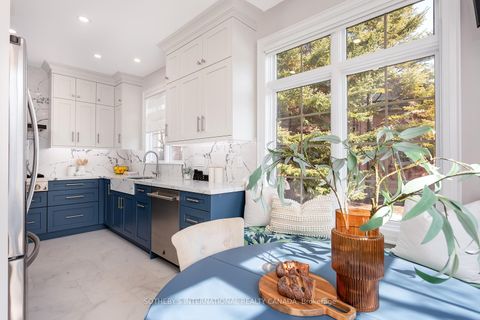 Photo 6 at 10 Belle Terre Way, Greensborough, Markham