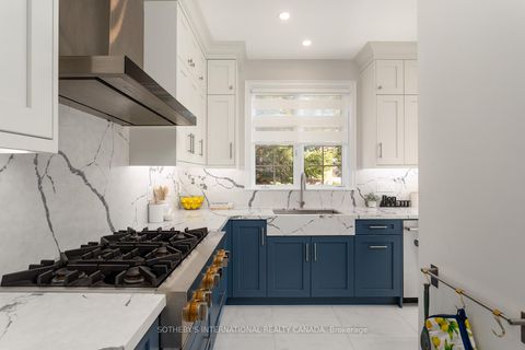 Photo 8 at 10 Belle Terre Way, Greensborough, Markham
