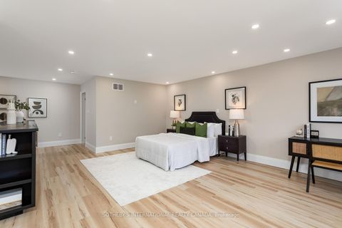Photo 29 at 10 Belle Terre Way, Greensborough, Markham