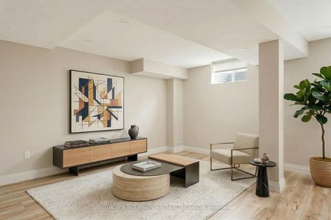 Photo 37 at 10 Belle Terre Way, Greensborough, Markham