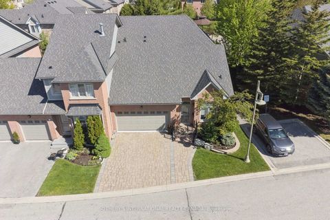 Photo 45 at 10 Belle Terre Way, Greensborough, Markham