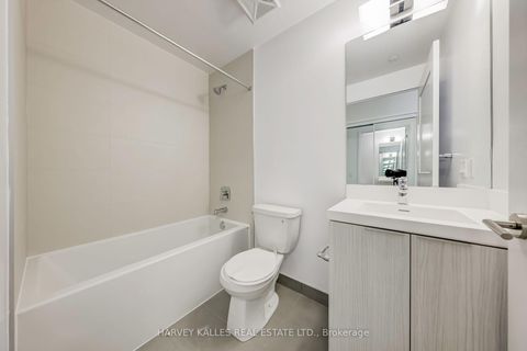 Photo 18 at LPH17 - 50 Dunfield Street, Mount Pleasant West, Toronto