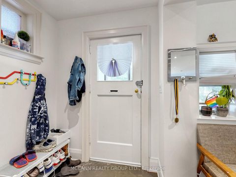 Photo 3 at 507 Rushton Road, Cedarvale, Toronto