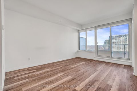 Photo 4 at 1215 - 75 Canterbury Place, Willowdale West, Toronto