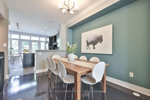 Photo 4 at 32 Lobo Mews, City Centre West, Toronto