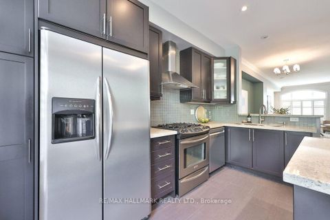 Photo 7 at 32 Lobo Mews, City Centre West, Toronto