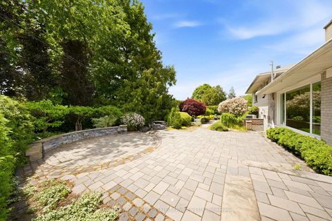 Photo 33 at 28 Bemersyde Drive, Rosethorn, Toronto