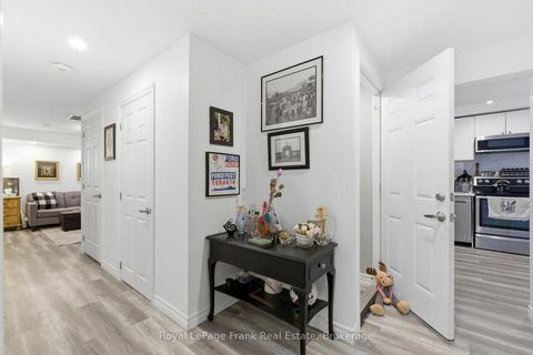 Photo 27 at 13 Fenchurch Manor, Painswick South, Barrie
