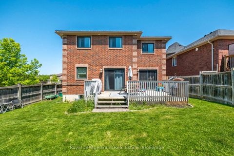 Photo 43 at 13 Fenchurch Manor, Painswick South, Barrie