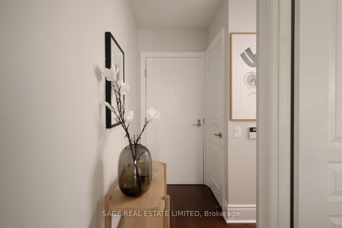 Photo 20 at 210 - 437 Roncesvalles Avenue, Roncesvalles, Toronto