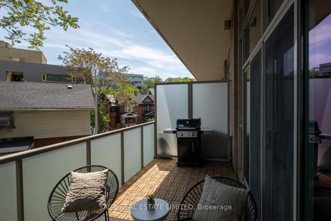 Photo 26 at 210 - 437 Roncesvalles Avenue, Roncesvalles, Toronto