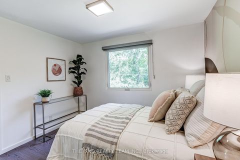 Photo 19 at 79 Maughan Crescent, Woodbine Corridor, Toronto