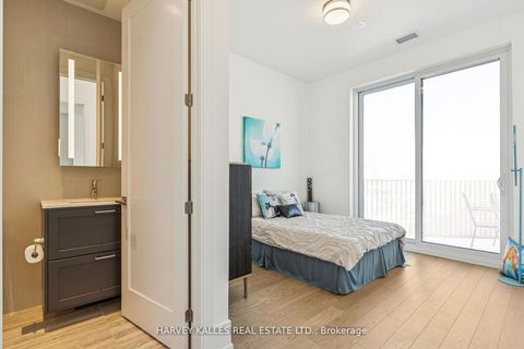 Photo 11 at 701 - 155 Merchants' Wharf Avenue, Waterfront Communities C8, Toronto
