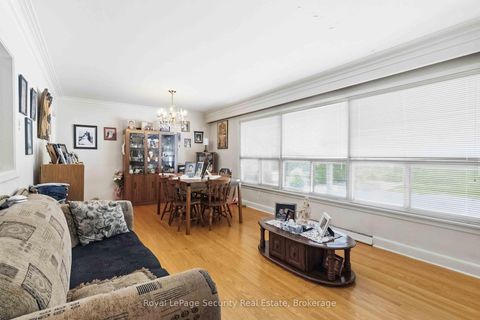 Photo 4 at 73 Saint Andrews Boulevard, The Westway, Toronto