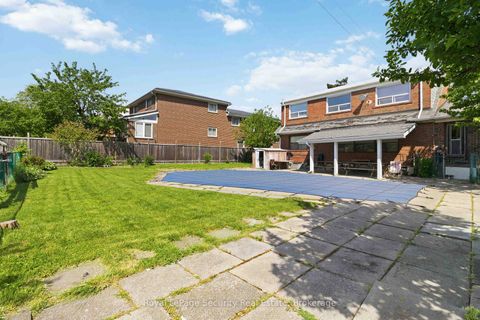 Photo 11 at 73 Saint Andrews Boulevard, The Westway, Toronto