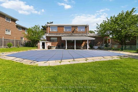 Photo 12 at 73 Saint Andrews Boulevard, The Westway, Toronto
