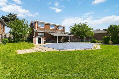 Photo 13 at 73 Saint Andrews Boulevard, The Westway, Toronto
