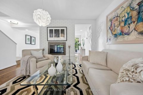 Photo 13 at 84 Connaught Avenue, Newtonbrook West, Toronto