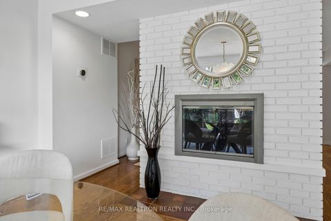 Photo 15 at 84 Connaught Avenue, Newtonbrook West, Toronto