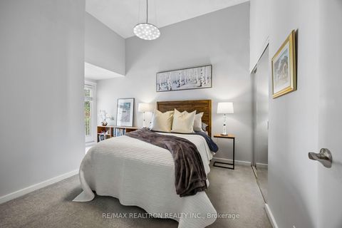 Photo 26 at 84 Connaught Avenue, Newtonbrook West, Toronto