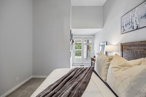 Photo 27 at 84 Connaught Avenue, Newtonbrook West, Toronto