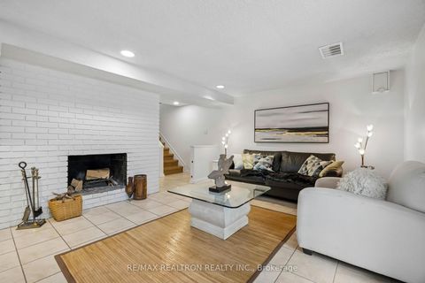 Photo 38 at 84 Connaught Avenue, Newtonbrook West, Toronto