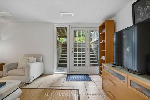 Photo 39 at 84 Connaught Avenue, Newtonbrook West, Toronto