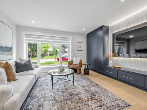 Photo 6 at 30 Kellythorne Drive, Donalda, Toronto