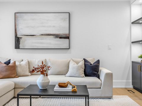 Photo 17 at 30 Kellythorne Drive, Donalda, Toronto