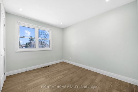 Photo 12 at 60 HEATHER Street, Sunnidale, Barrie