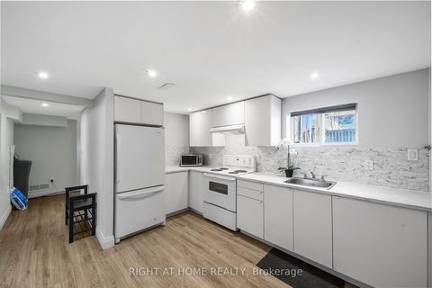 Photo 17 at 60 HEATHER Street, Sunnidale, Barrie