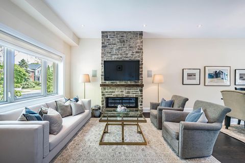 Photo 2 at 31 James Street, Long Branch, Toronto