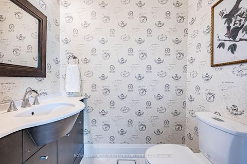 Photo 14 at 31 James Street, Long Branch, Toronto