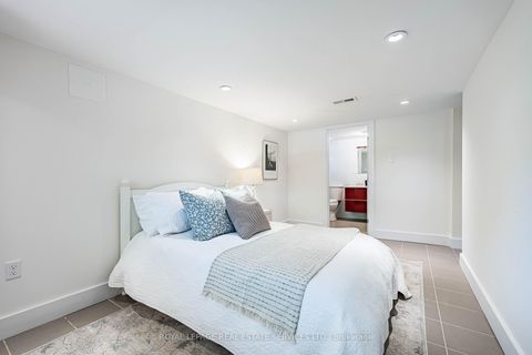 Photo 33 at 31 James Street, Long Branch, Toronto